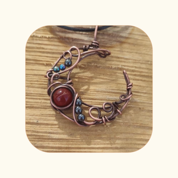 Wisior Luna Wire Wrapping