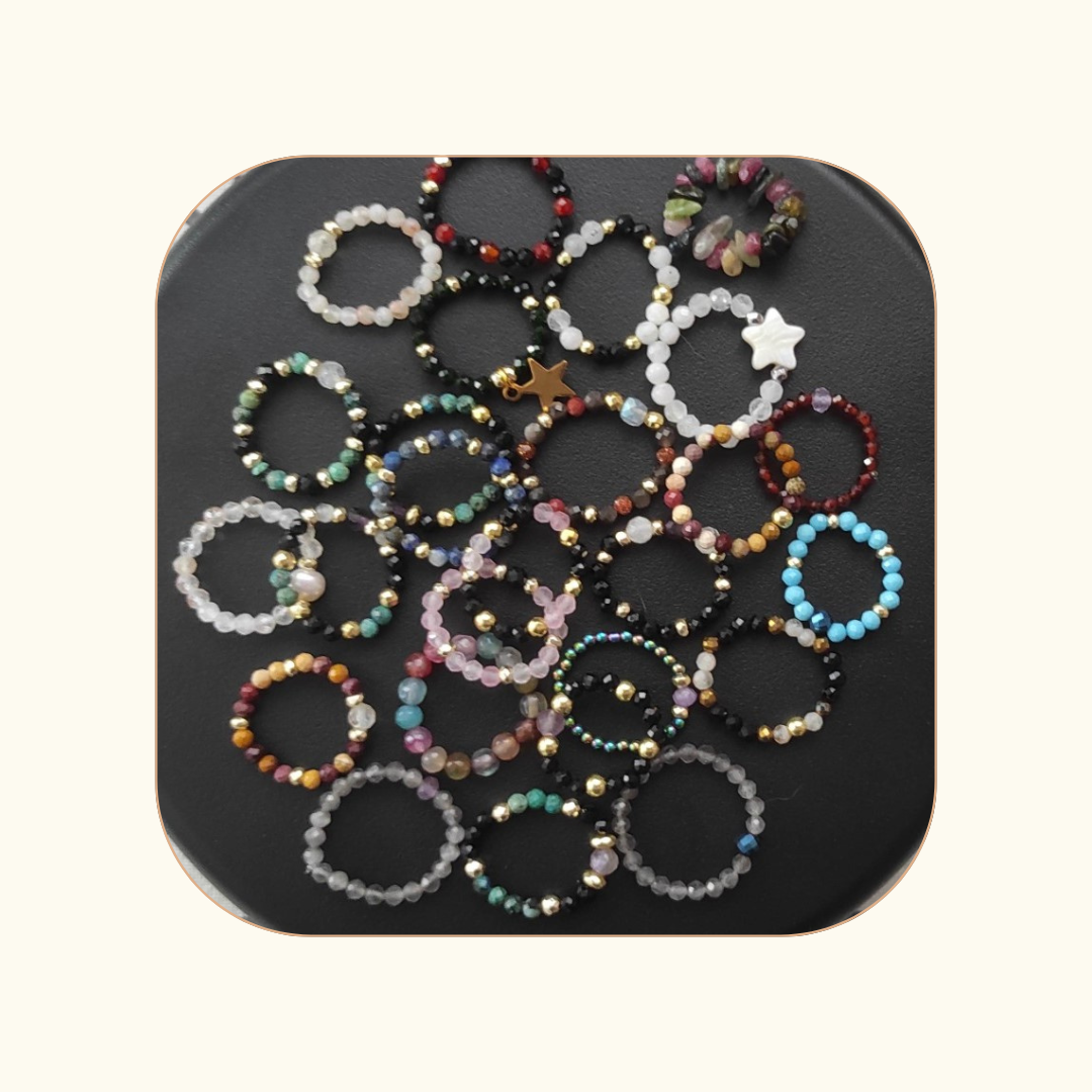 Pierścionek na gumce - obrazek 2